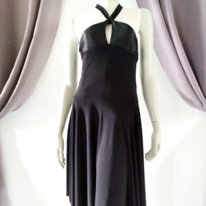 Robe patineuse dos nu
