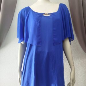 Blouse bleue voile aux épaules