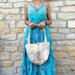 Sac en tissu beige doré