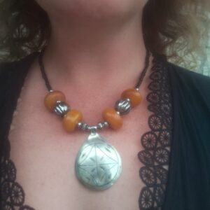 Collier artisanal